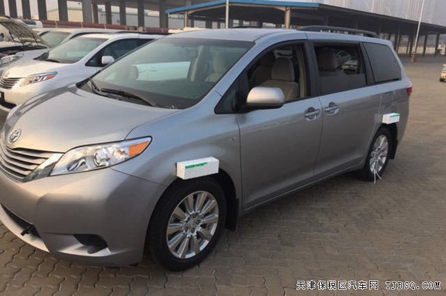 2017款丰田塞纳3.5L四驱标配版 平行进口车报价48.8万