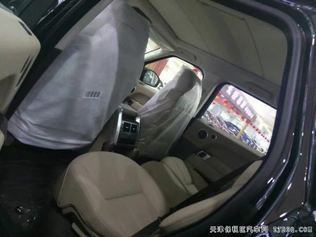 16款路虎揽胜运动版 滑动全景/前后座椅加热现车79.8万