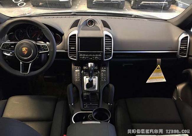 2016款保时捷卡宴3.6L汽油版 运动型越野优惠来袭