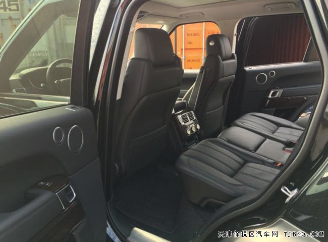 2016款路虎揽胜3.0T行政版 抬显/滑动全景现车115.5万起