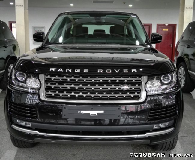 2016款路虎揽胜3.0T行政版汽油 抬显/二代地形现车132万