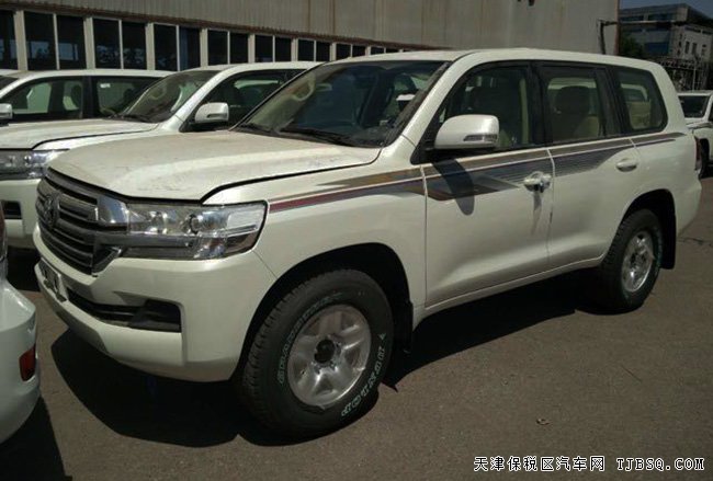 2016款平行进口丰田酷路泽4000 经典越野优惠尽享