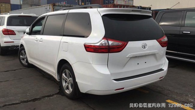 2017款丰田塞纳3.5L商务MPV 经典商务惠满津城