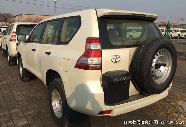 2016款丰田普拉多2700中东版 外挂备胎/17轮现车40.3万
