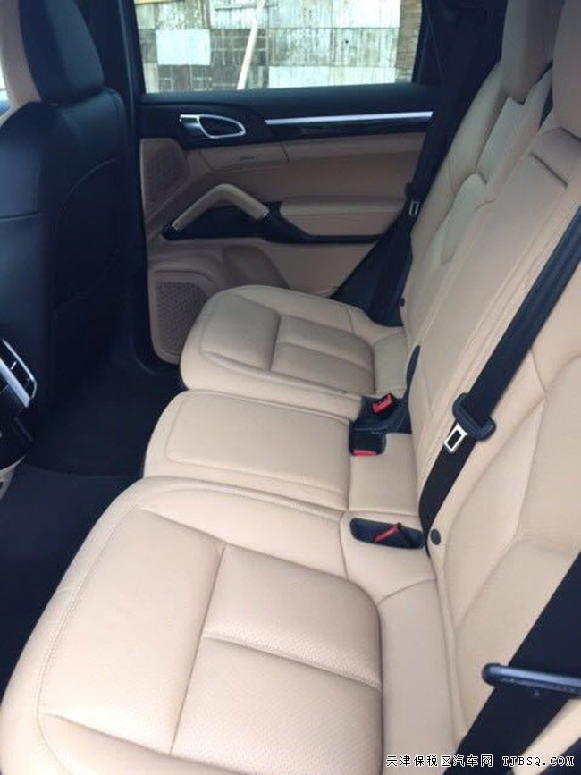 2017款保时捷卡宴汽油版3.6L 平行进口现车优惠促