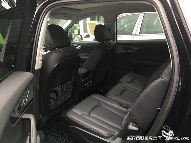 平行进口奥迪Q7七座SUV 2017款现车热卖尊享折扣