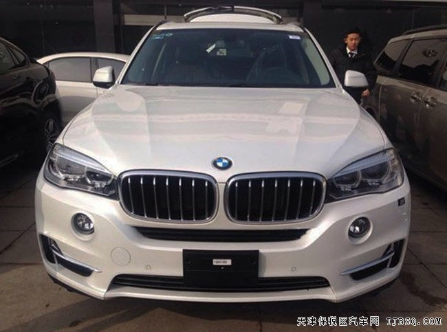 2017款宝马X5经典公路SUV 平行进口现车优惠折扣