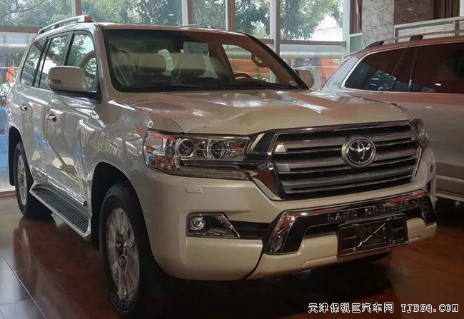 2016款丰田兰德酷路泽5700中东版 现车优惠来袭
