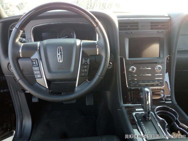 2017款林肯领航员3.5T墨西哥版 长轴版现车94万惠满津城