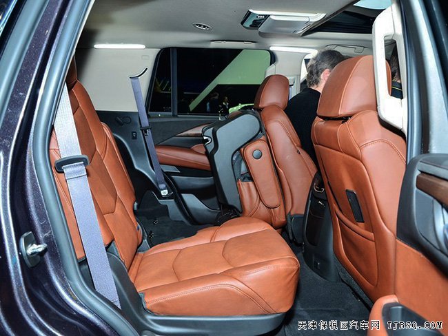 2016款凯迪拉克凯雷德6.2L 全尺寸SUV现车优惠走俏
