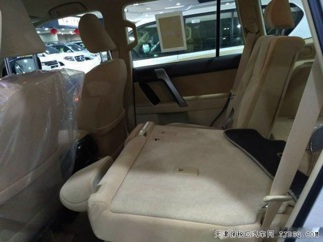 2017款丰田霸道2700中东版 6速越野现车惠满津城