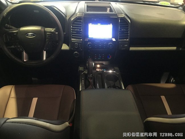 2016款福特勇猛者SUV 平行进口车热卖惠满津城