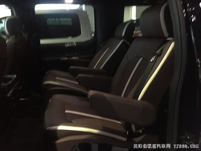 2016款福特勇猛者SUV 平行进口车热卖惠满津城