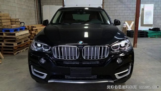 2017款宝马X5加规版 全景/豪华包/Xline包现车76万优购