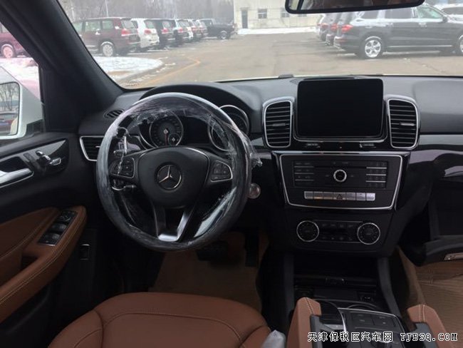 2017款奔驰GLE400运动型SUV 平行进口车优惠酬宾