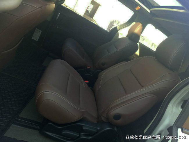 2017款丰田塞纳3.5L两驱/四驱版 平行进口车报价43.2万