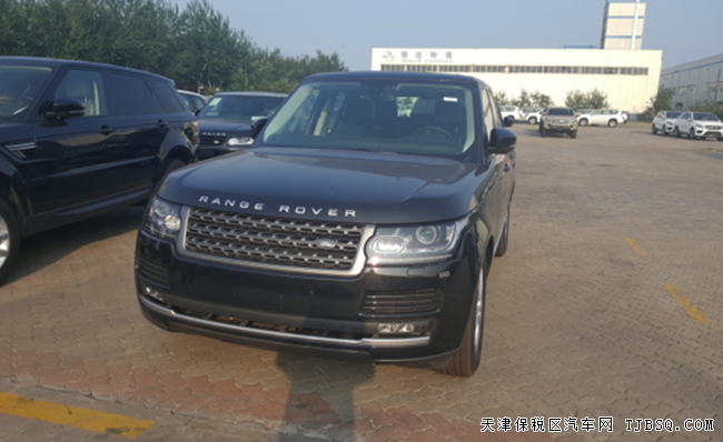 2016款路虎揽胜3.0T行政汽油版 滑动全景/19轮现车127万