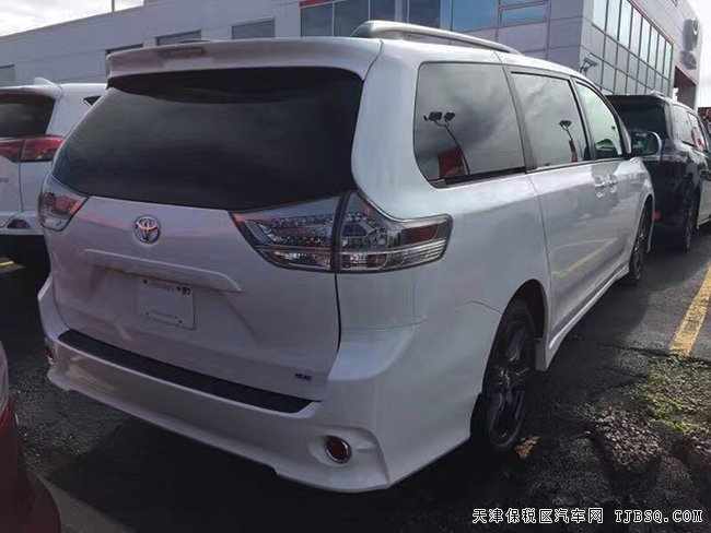 2017款丰田塞纳3.5L运动版 SE版现车优惠起航