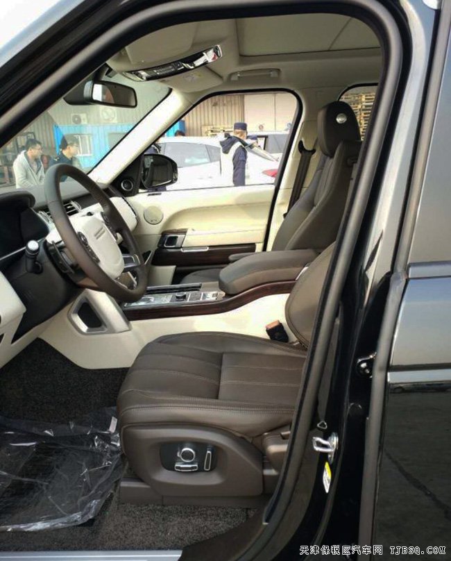 16款路虎揽胜3.0T柴油vogue加长版 现车优惠尊享