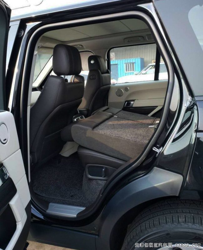 16款路虎揽胜3.0T柴油vogue加长版 现车优惠尊享