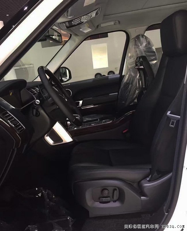 2016款路虎揽胜3.0T行政柴油版 欧版现车盛惠来袭