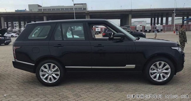 2016款路虎揽胜3.0T行政版 汽油版现车优惠起航