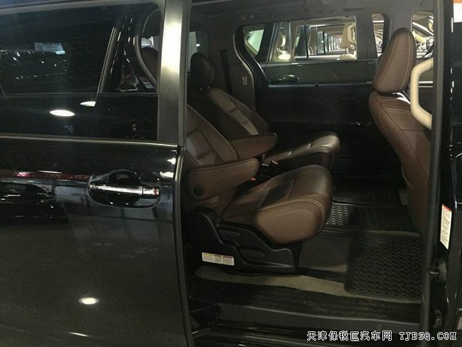 17款丰田塞纳3.5L四驱顶配版 平行进口车优惠巨献