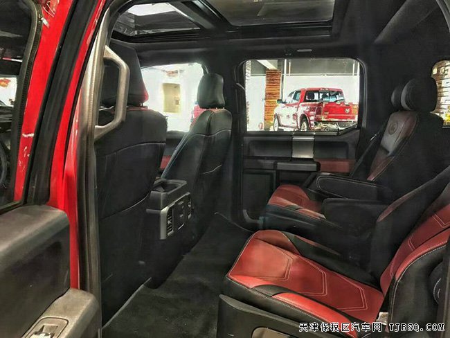 2017款福特勇猛者七座SUV 平行进口现车优惠尊享