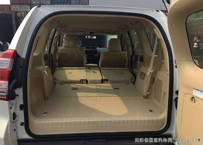 2017款丰田普拉多4000经典SUV 平行进口现车优惠呈现