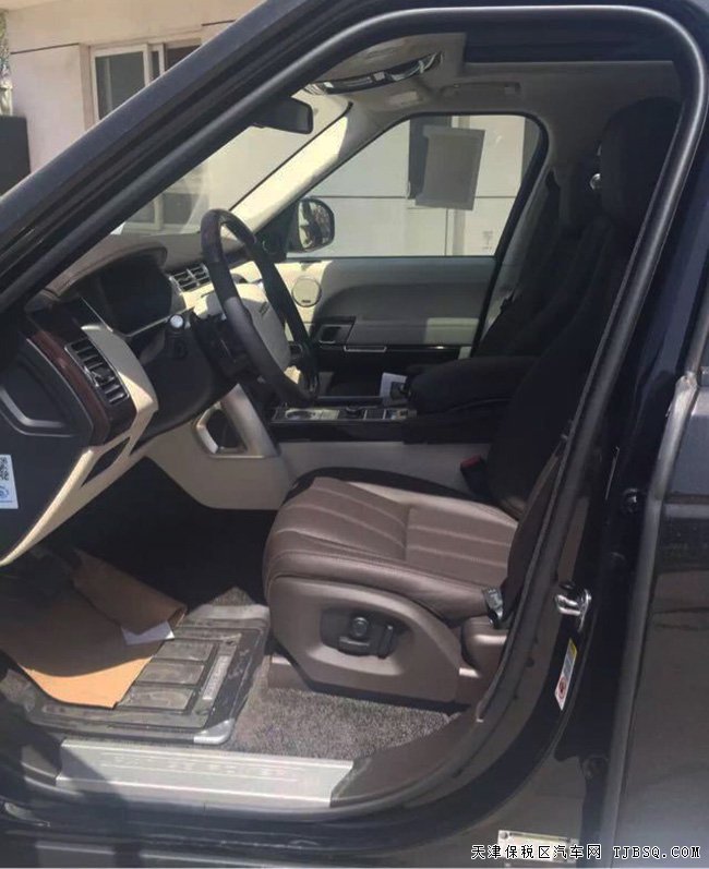 2016款路虎揽胜3.0T行政版 平行进口现车优惠乐享