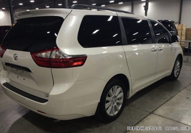 2017款丰田塞纳3.5L商务MPV 平行进口现车享折扣