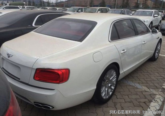 2017款宾利飞驰4.0T欧规版 豪华轿车现车优惠尊享