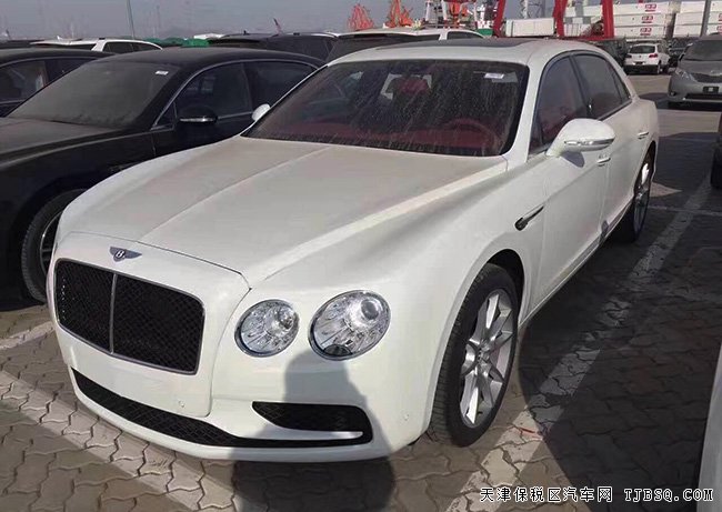 2017款宾利飞驰4.0T V8欧规版 五座/舒适包现车289万起