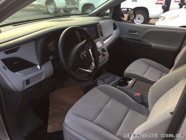 2017款丰田塞纳3.5L商务车报价 加规版现车惠满津城