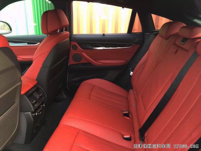 2017款宝马X6M加规版 天津港现车热卖优惠起航