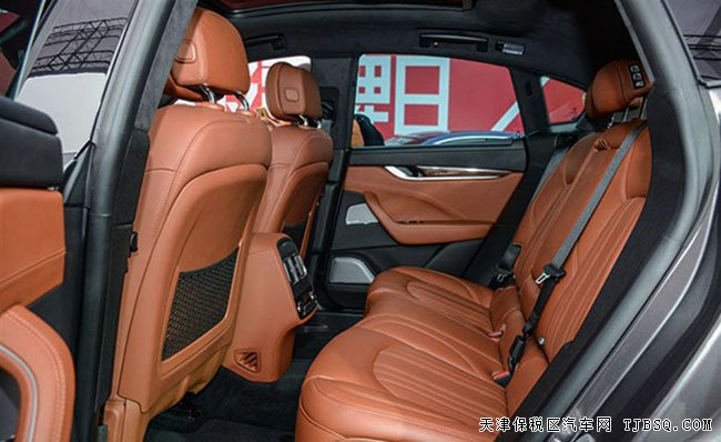 2017款玛莎拉蒂莱万特SUV 美规版现车热卖惠满津港
