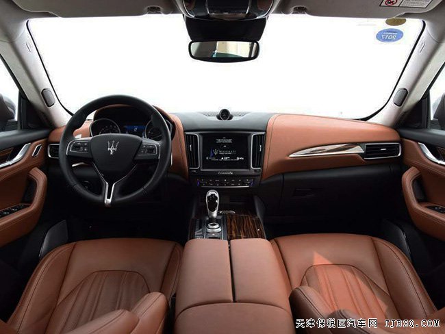 平行进口车玛莎拉蒂莱万特SUV 2017款现车优惠折扣