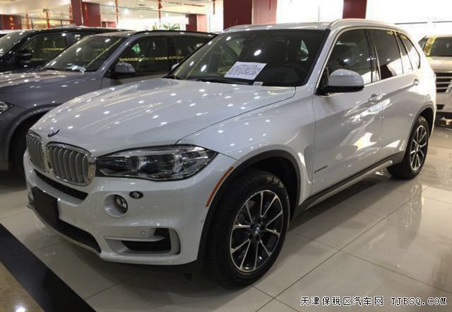 2017款宝马X5加规版3.0T 全景天窗/豪华包现车73万享折扣