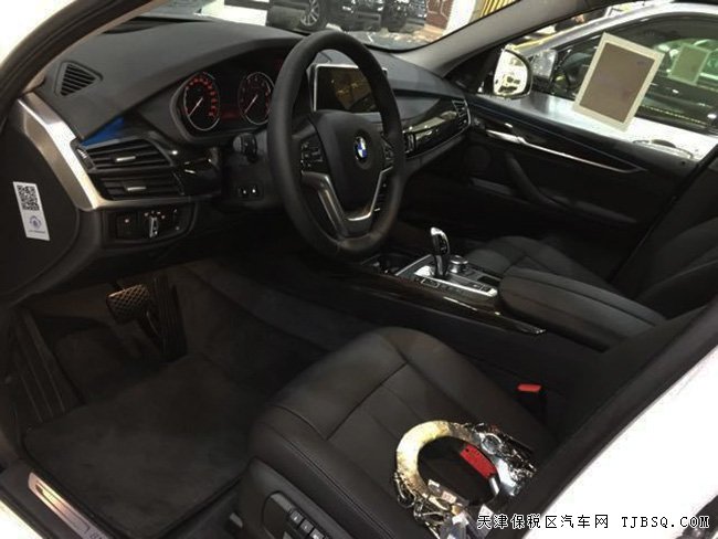 2017款宝马X5加规版3.0T 全景天窗/豪华包现车73万享折扣