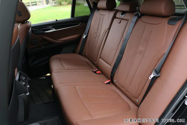 2017款宝马X5加规版经典越野 平行进口现车惠享折扣