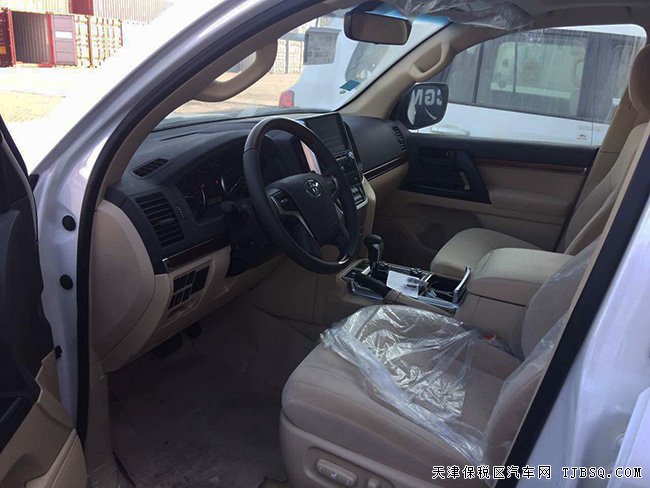 2017款丰田酷路泽4000中东版 陆巡4.0L现车62.5万起