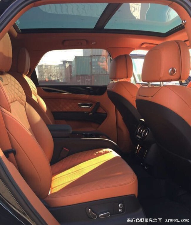 平行进口车宾利添越6.0T W12欧规版 17款现车尊享奢华