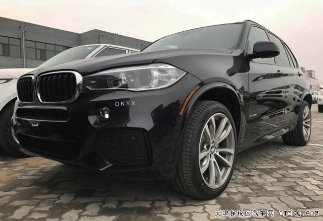 2017款宝马X5M包加规版 M运动包/高级加强包现车78万起