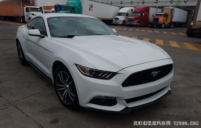 2017款福特野马2.3T美式肌肉跑车 现车热卖优惠季