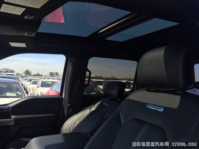 2016款福特F150白金版皮卡 全景天窗/20轮现车44.5万起