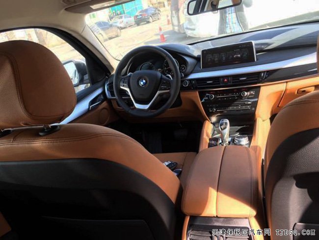 2017款宝马X6墨西哥版 19轮/天窗/液晶仪表现车69.5万起