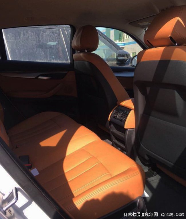 2017款宝马X6墨西哥版 19轮/天窗/液晶仪表现车69.5万起