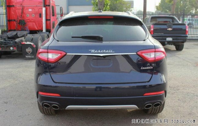 2017款玛莎拉蒂levante美规版 豪华包/21轮现车106万起