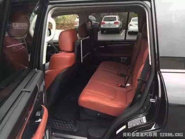 2017款雷克萨斯LX570八座SUV 凌志顶配版优惠酬宾