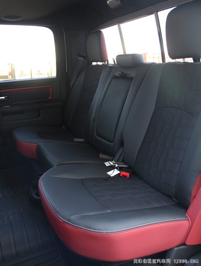 2017款道奇公羊5.7L叛逆者 经典美式皮卡优惠巨献